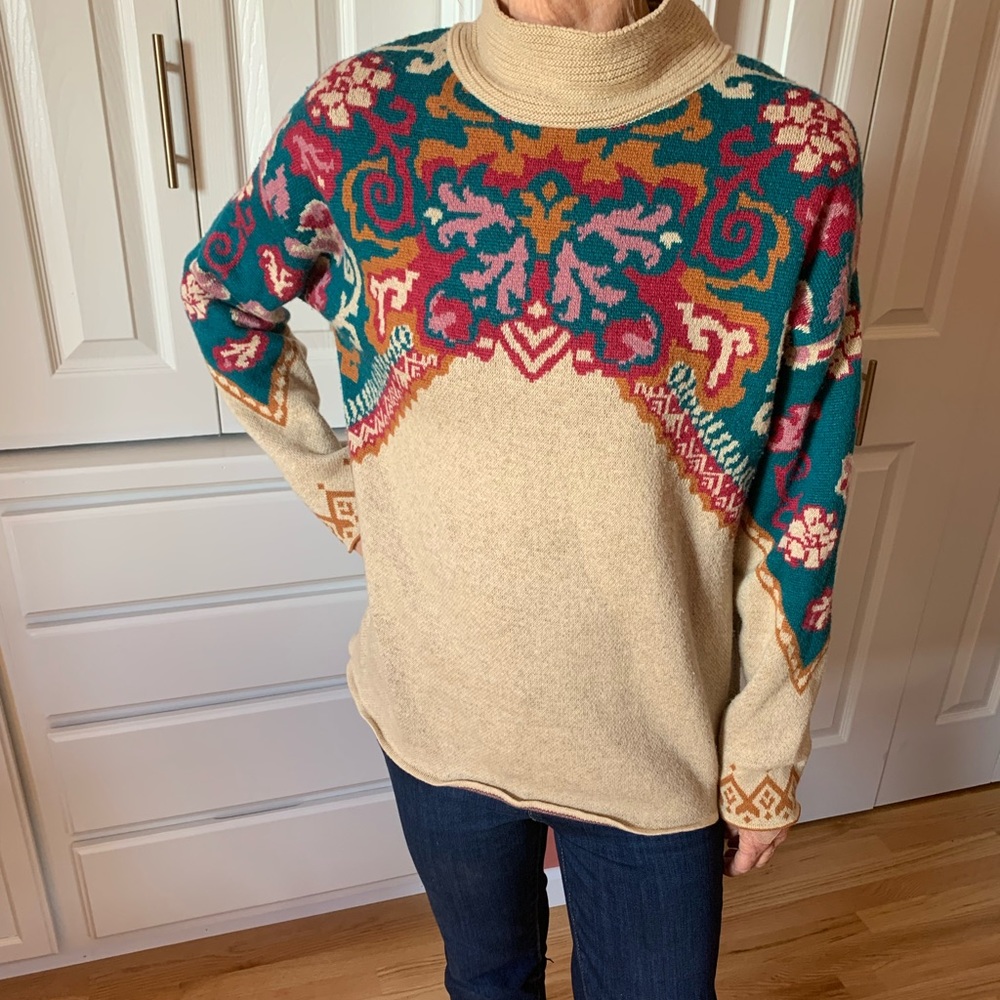 💕SALE: Sundance sweater